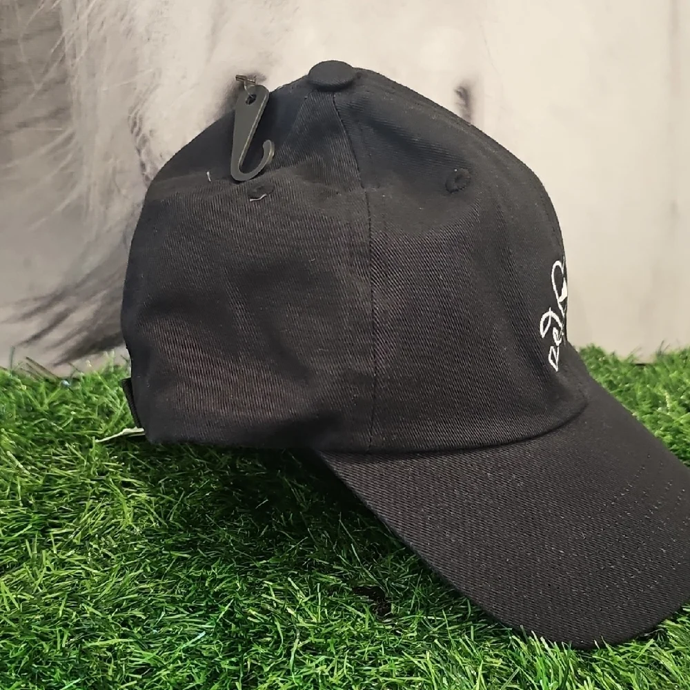ADIDAS Women BLACK ADIDAS COAT OF ARMS GOLF CAP - Picture 7 of 7